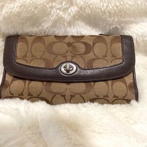 Brown/Beige Authentic Coach Signature Canvas Wallet with Leather Detail